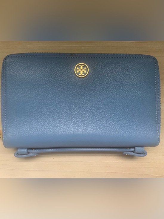 Tory Burch Accessories - Tory Burch